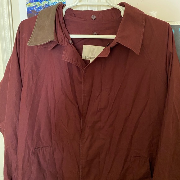 Burgundy London Fog Trench Coat with Detachable Leather Collar - Picture 6 of 13